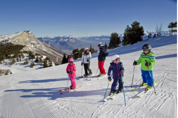 Ski en famille- Domaine Alpin des Montagnes de Lans T.Durand